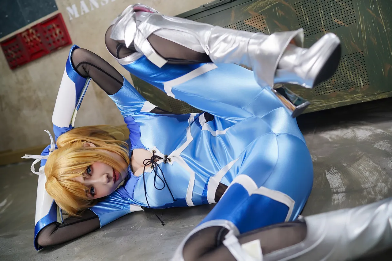 KURUPIKA (Momoiru Reku) 対魔忍 紅-erohere122.webp